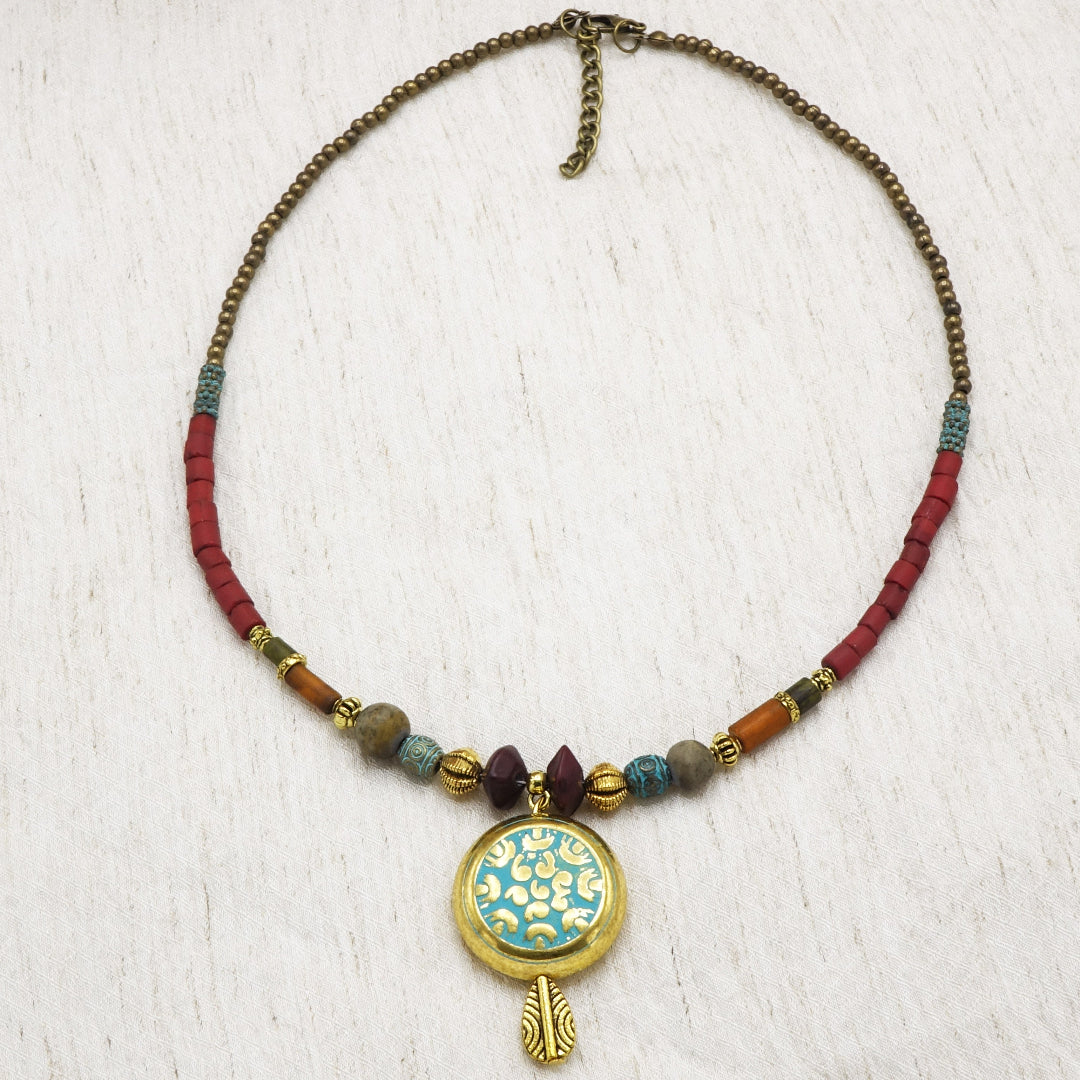 Damask Motif Pendant Necklace