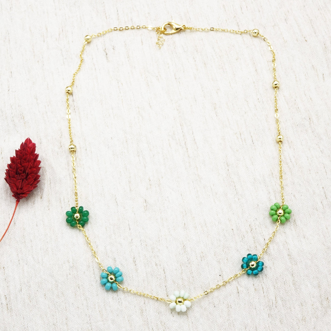 Boho Beaded Flower Necklace