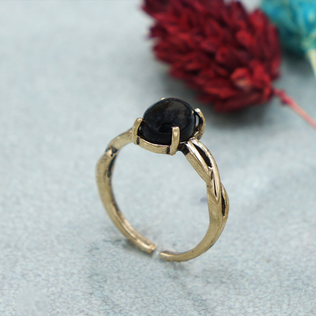 Onyx Crystal Stone Ring