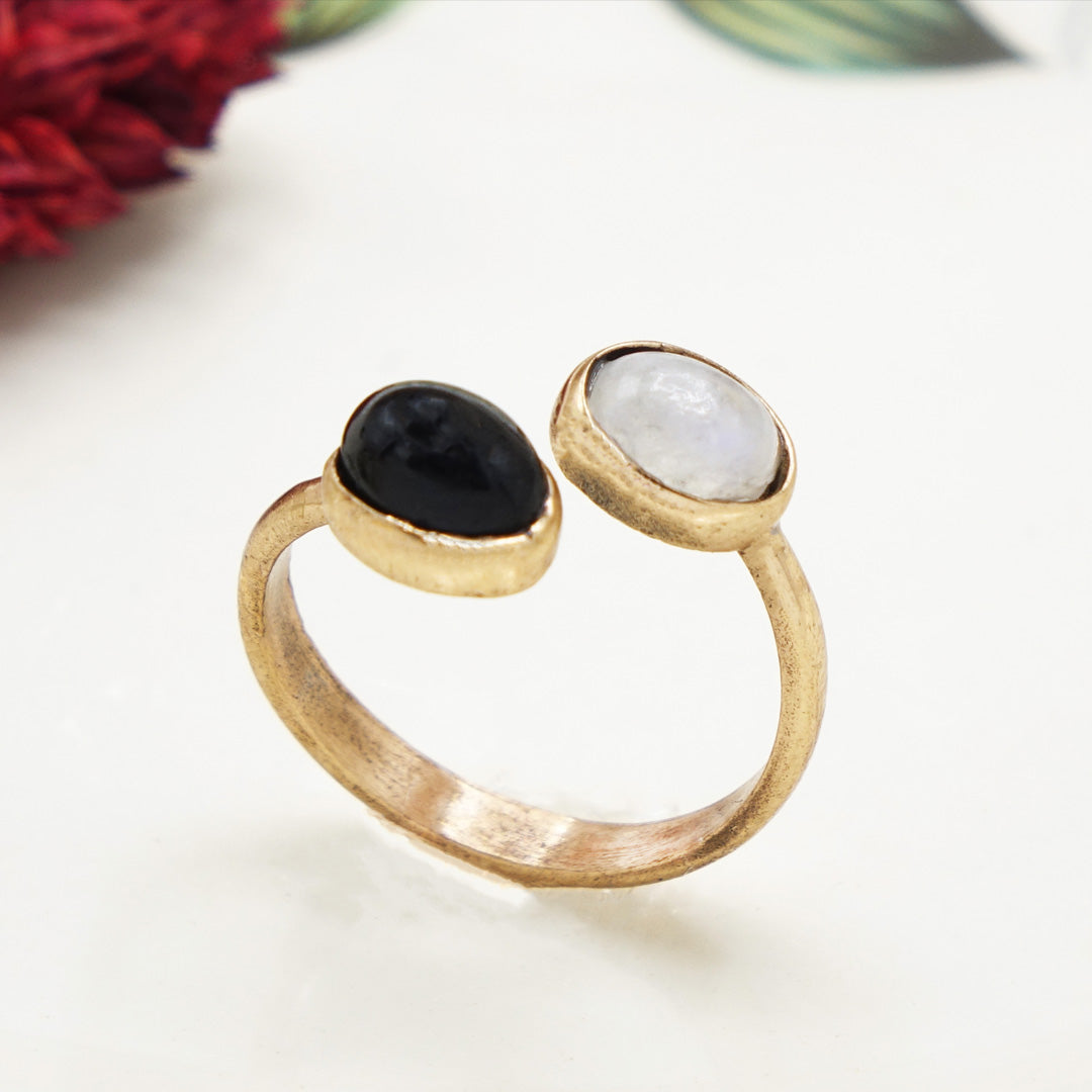 Moonstone and Onyx Double Gemstone Ring