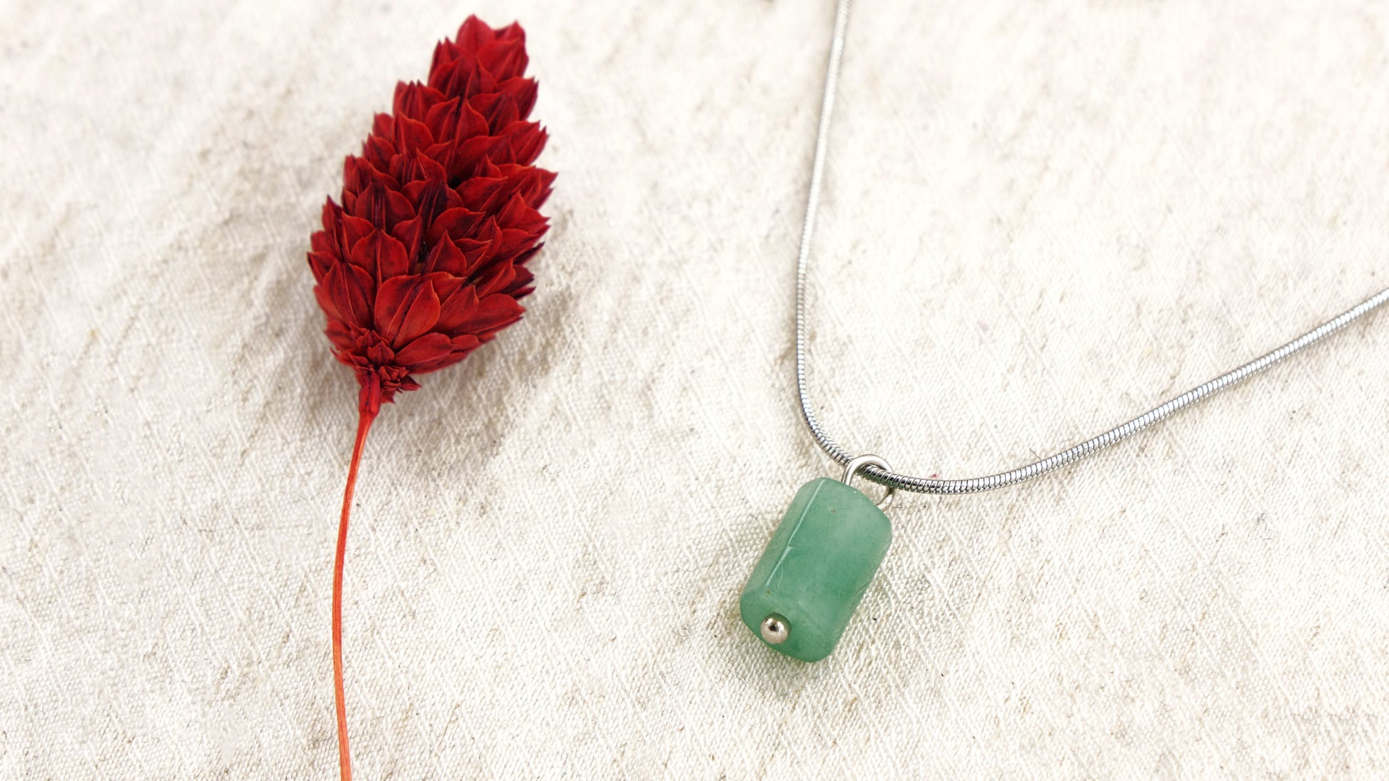 Aventurine Crystal Stone Necklace with Stainless Steel Chain