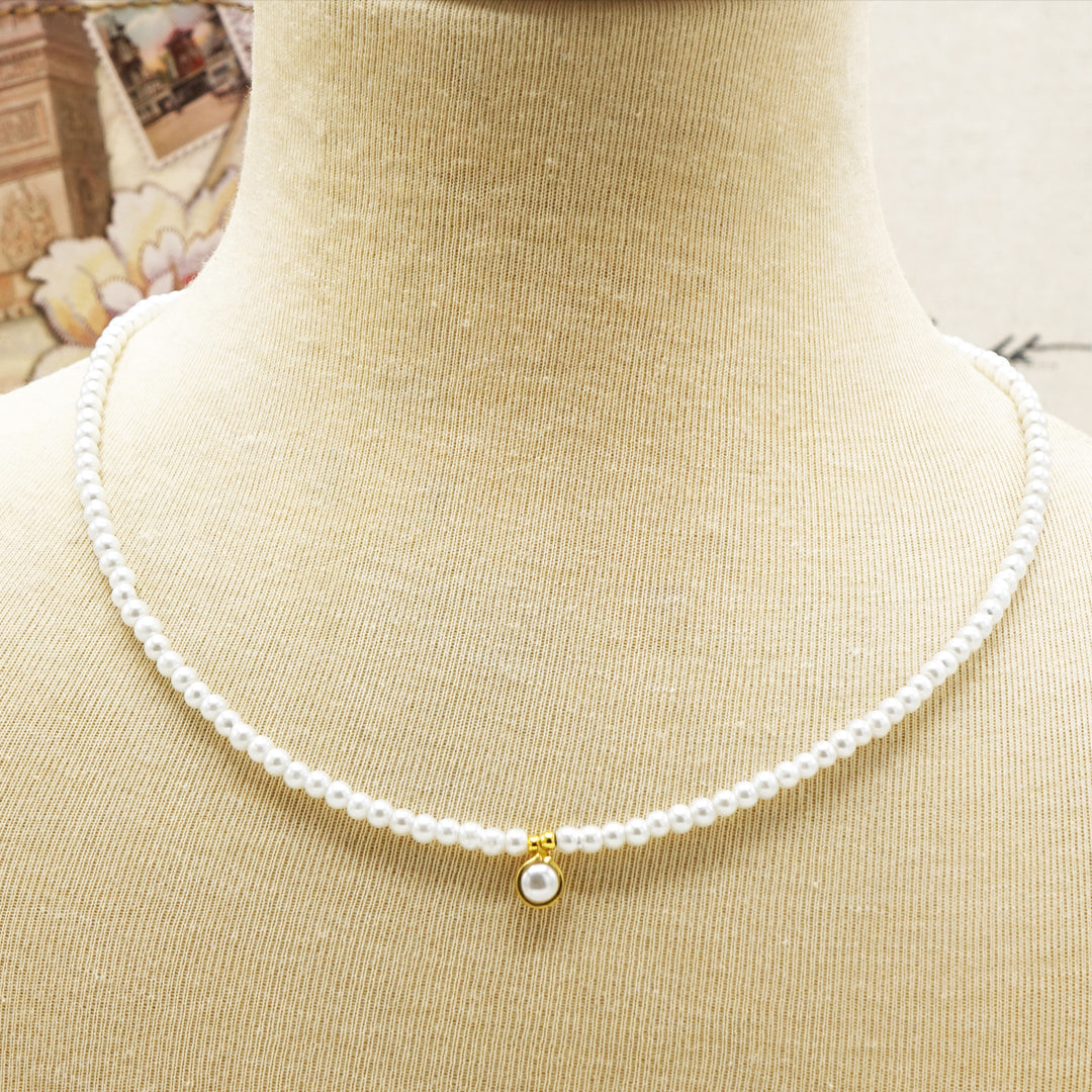 Dainty Faux Pearl Necklace