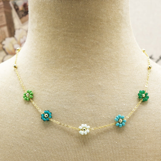 Boho Beaded Flower Necklace