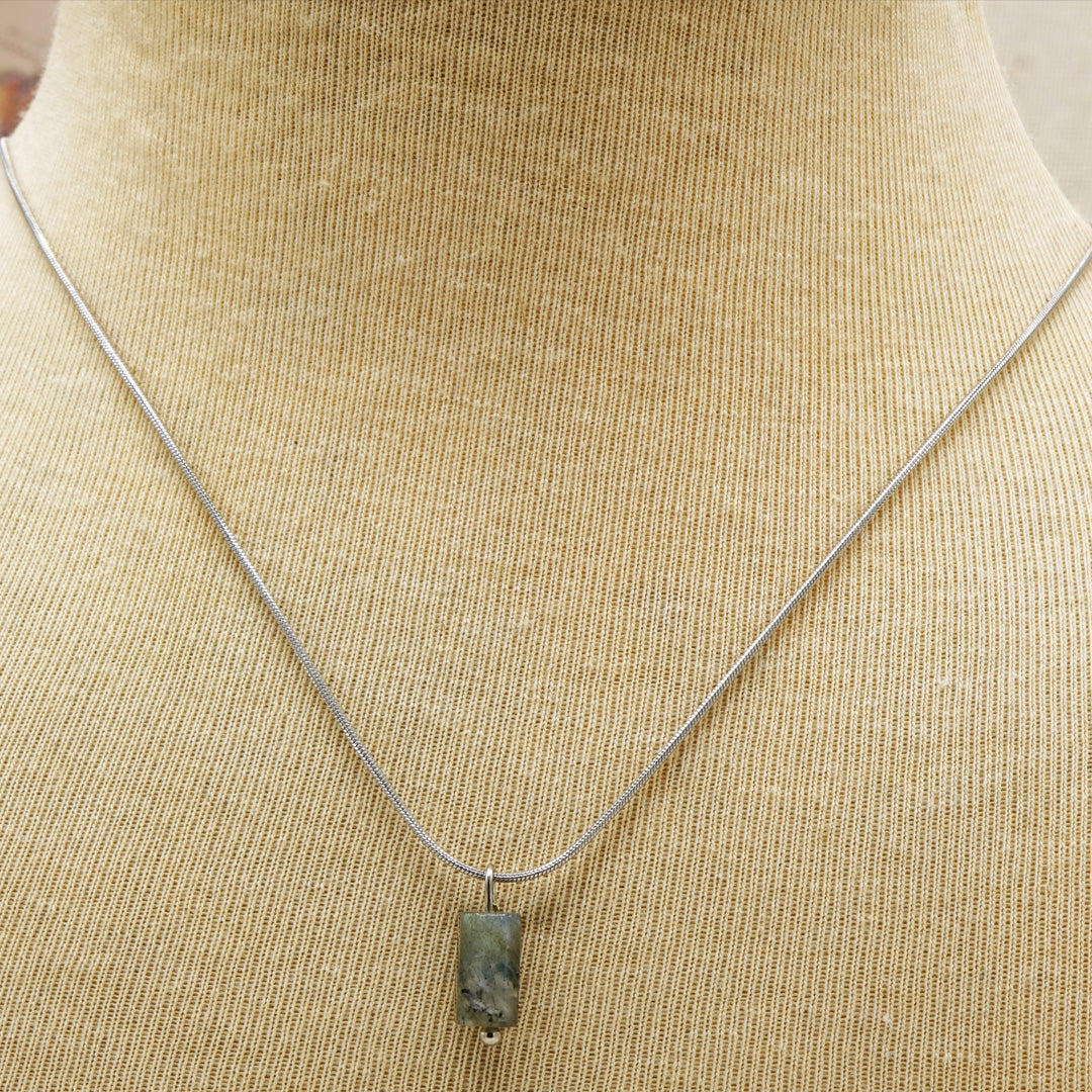 Labradorite Crystal Stone Necklace with Stainless Steel Chain