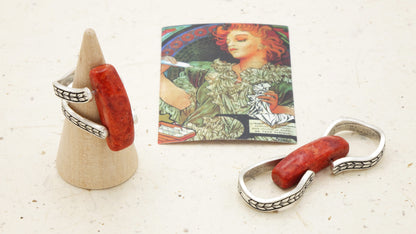 Coral Stone Ring – Wholesale Listing (Assorted Gold & Silver Bronze Bands)