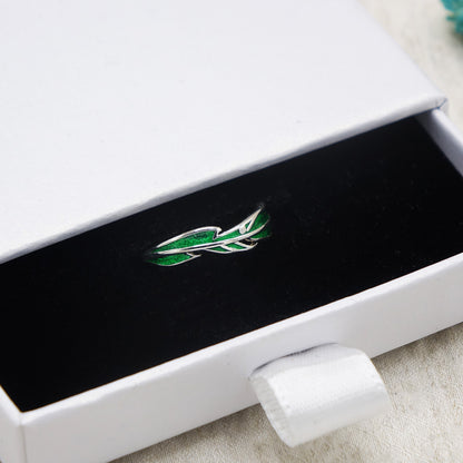 Verdant Leaf Embrace Ring