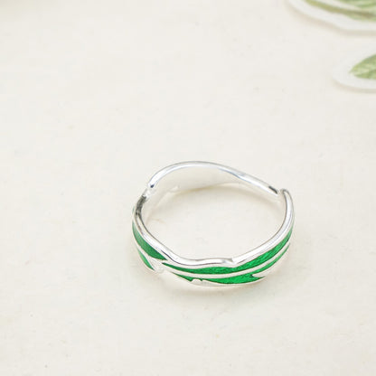 Verdant Leaf Embrace Ring