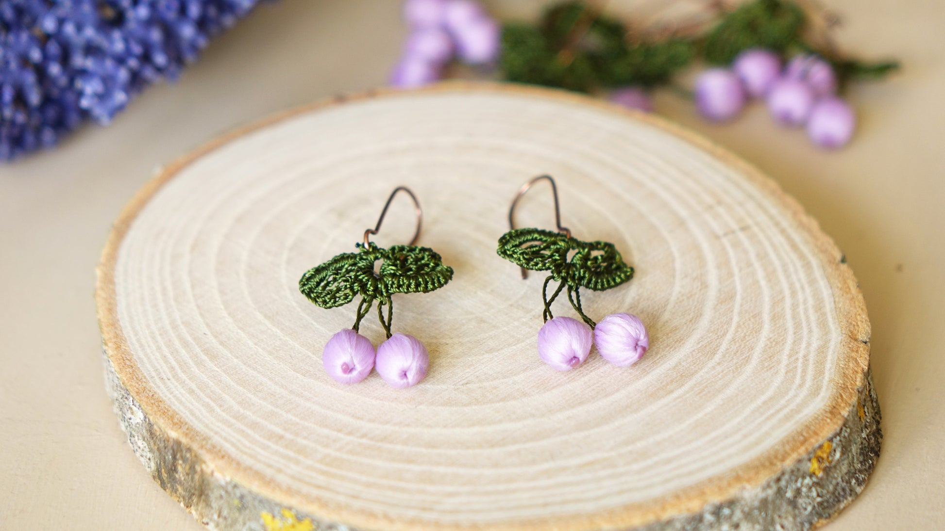 Needle Lace Earring - Lily Color - Verna Artisan Works