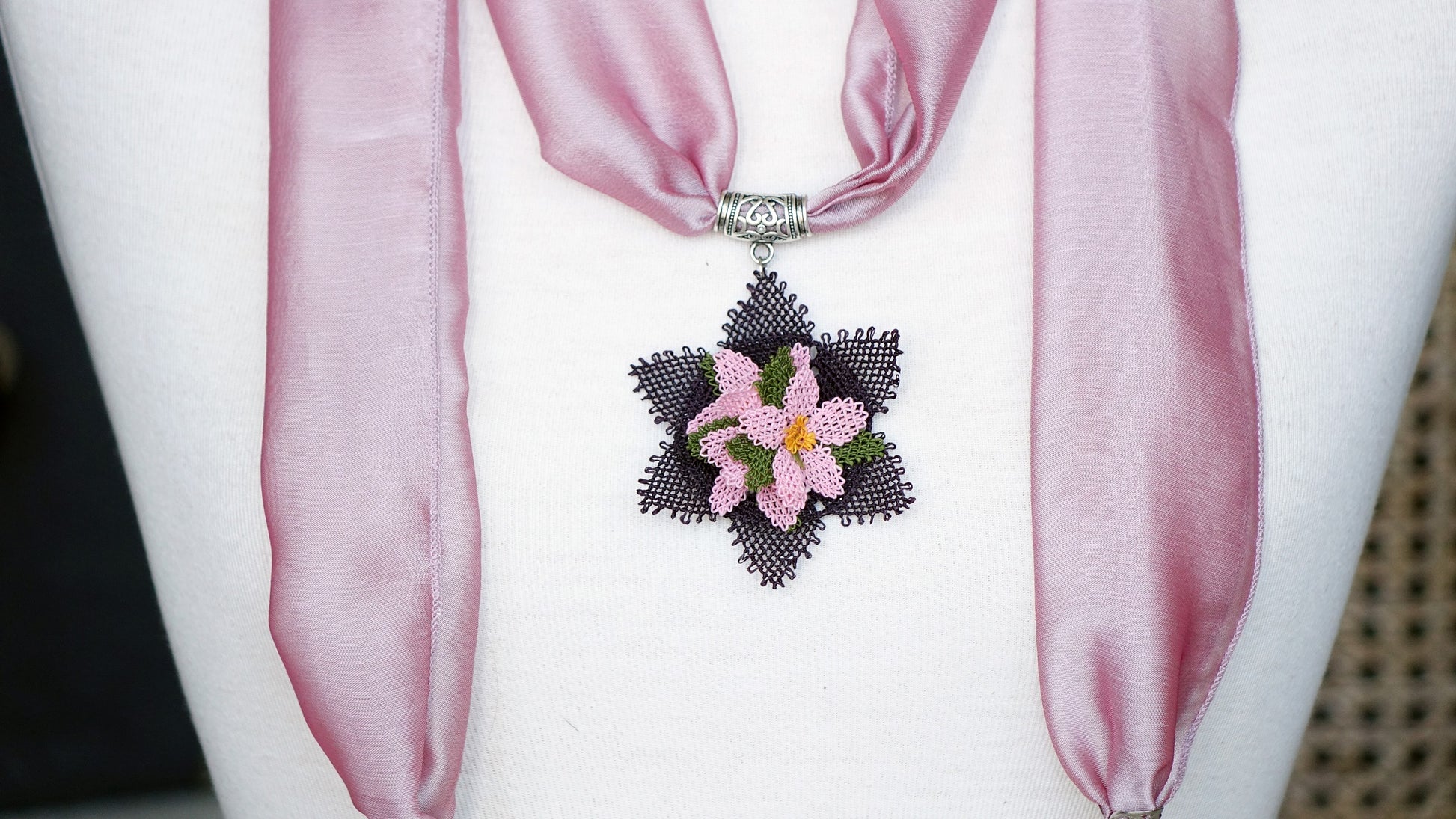 Needle Lace Flower Scarf - Verna Artisan Works