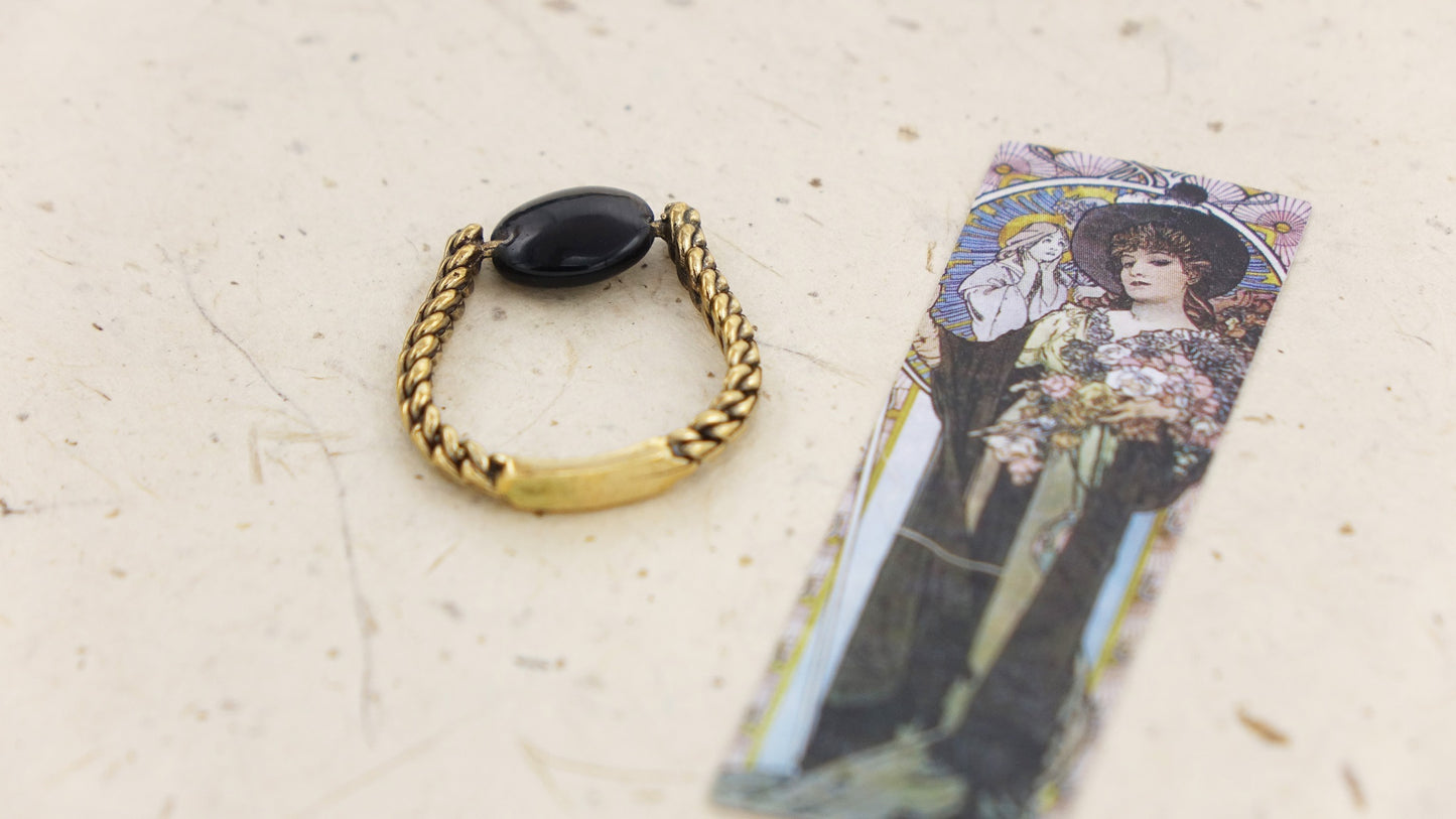 Ancient Goddess Chic Ring - Black - Verna Artisan Works