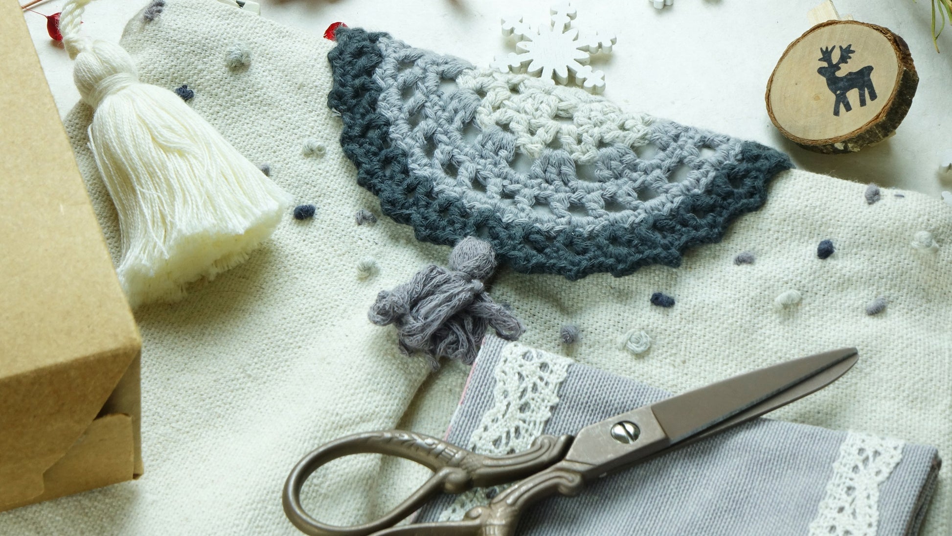 Crochet Accessories Clutch - Letterbox Gift Set - Grey - Verna Artisan Works
